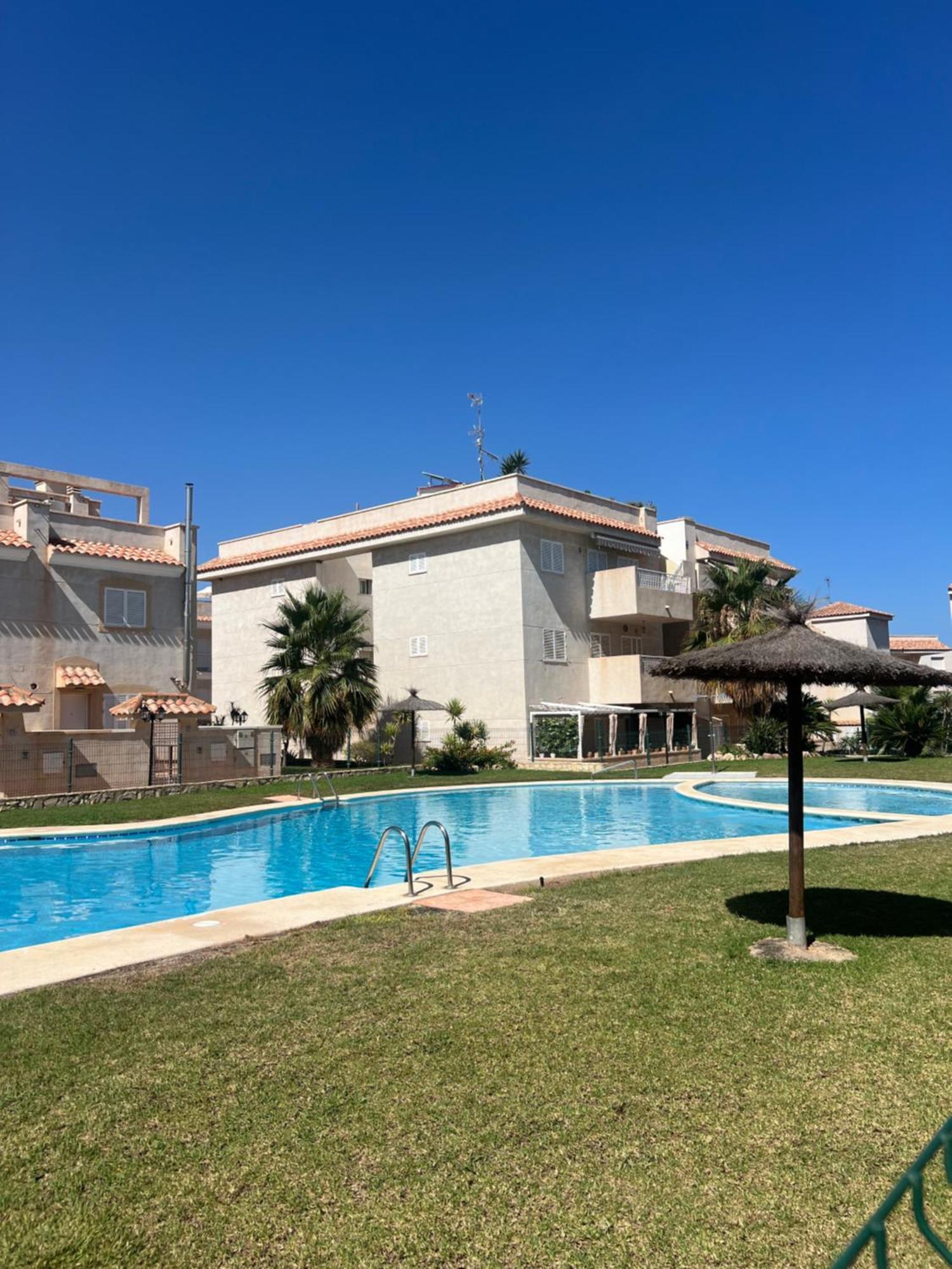Piso Con Ac, Piscina Y Pista De Padel Y Tenis En Aguilas Luaran gambar